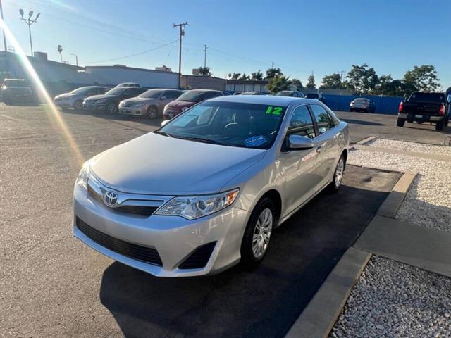 $12995 : 2012 Camry LE image 4