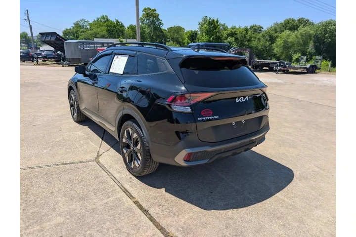$19995 : 2023 Sportage image 8