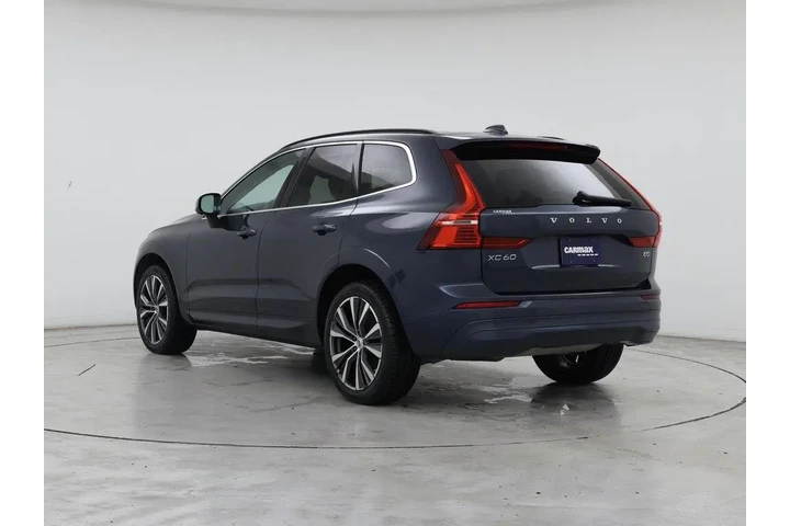 $26998 : Volvo XC60 2022 B5 Momentum image 2