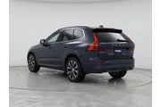 $26998 : Volvo XC60 2022 B5 Momentum thumbnail