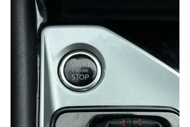 $18103 : Nissan Altima 2023 2.5 SR 4d image 9