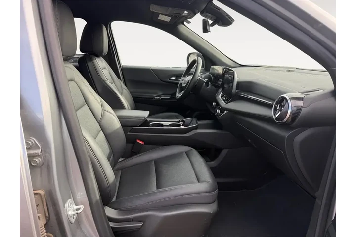 $25500 : Chevrolet Equinox 2025 LT 4d image 3