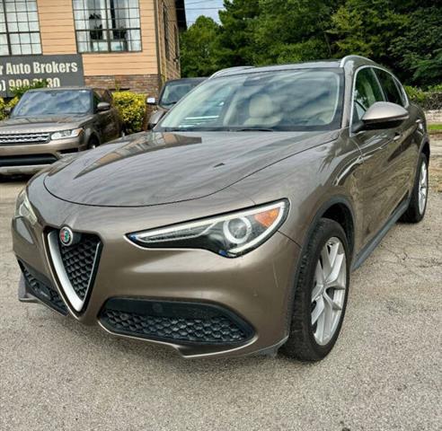 $17900 : 2019 Alfa Romeo Stelvio Ti image 2