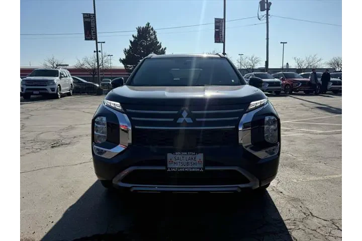 $31995 : Mitsubishi Outlander 2025 AW image 2