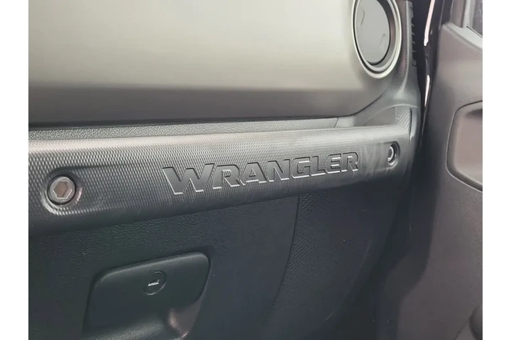 $22875 : Jeep Wrangler 2020 4x4 Sport image 7