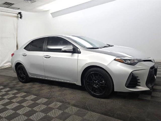 $15490 : 2019 Corolla SE image 1