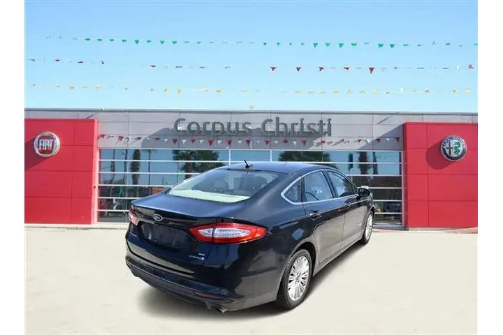 2014 Fusion Hybrid SE image 8