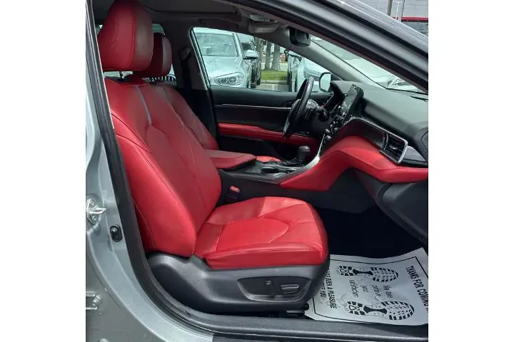 $29321 : Toyota Camry Hybrid 2021 XSE image 7