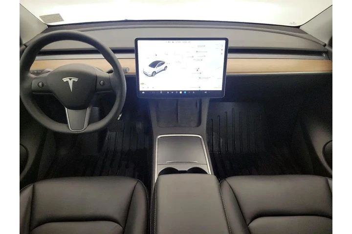 $28998 : Tesla Model Y 2021 AWD Long image 9
