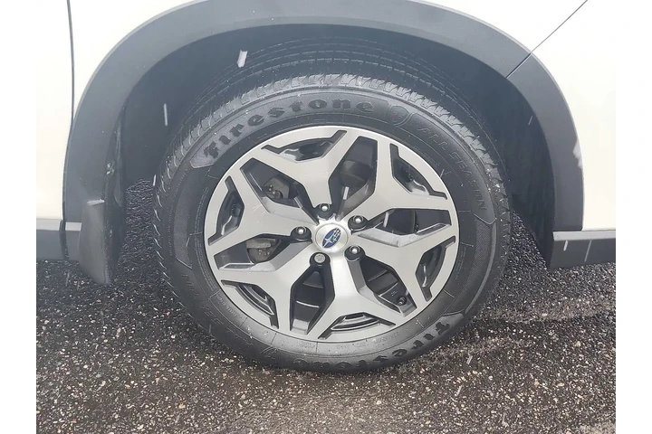 $25499 : Subaru Forester 2023 AWD Pre image 8