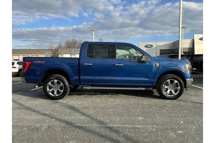 $38480 : Ford F-150 2022 4x4 XLT 4dr image 2