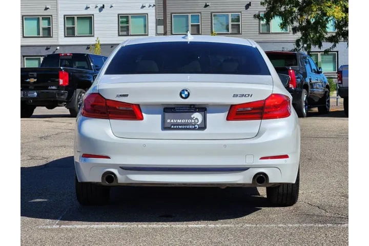 $21495 : 2020 BMW 5 Series 530i xDrive image 9