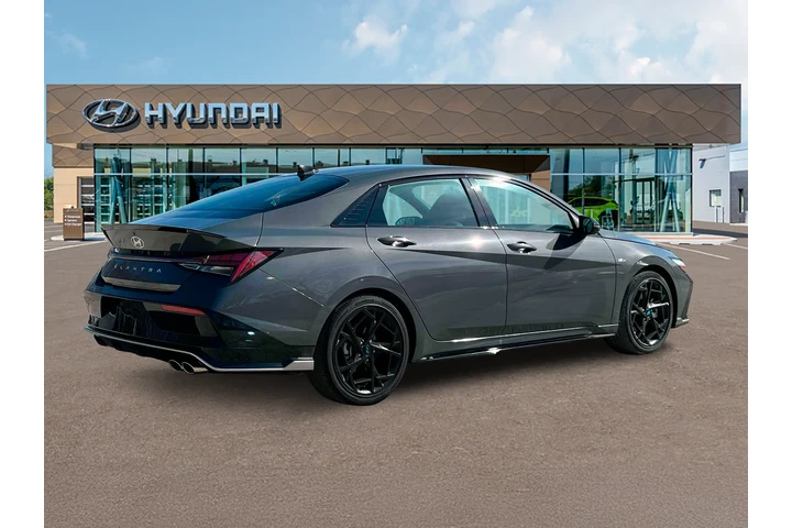 $25655 : Hyundai ELANTRA 2025 N Line image 8