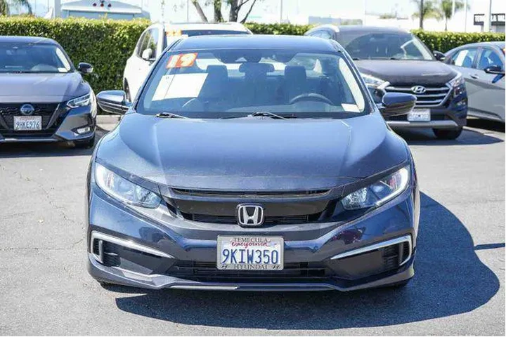 $14500 : Honda Civic 2019 LX 4dr Seda image 2