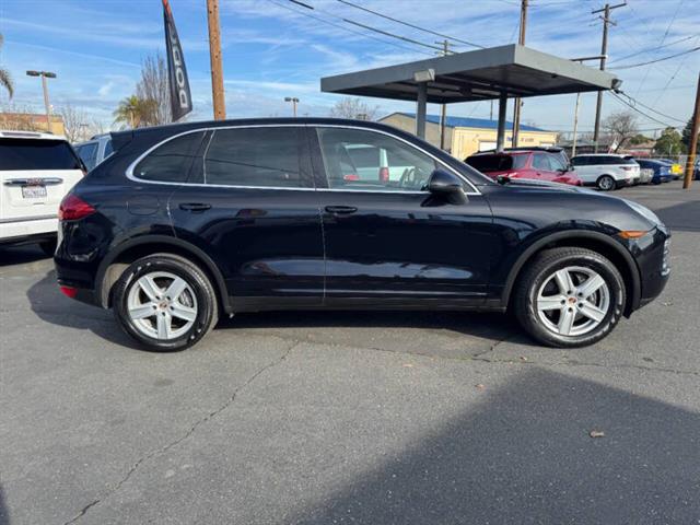 $12998 : 2014 Cayenne image 9