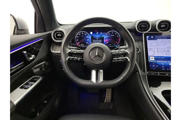 $38998 : Mercedes-Benz GLC 2024 GLC 3 image 10
