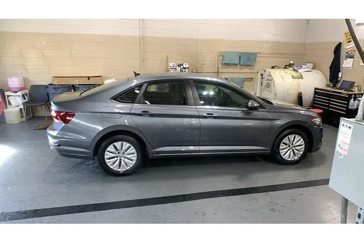 $17490 : Volkswagen Jetta 2020 S 4dr image 7