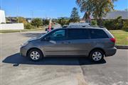 $6990 : 2005 Sienna CE 8 Passenger thumbnail