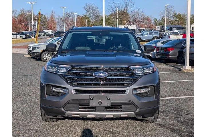 $27949 : Ford Explorer 2022 AWD XLT 4 image 8