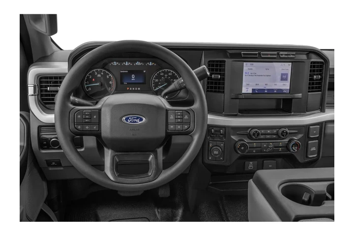 2024 F-350SD XL DRW image 5