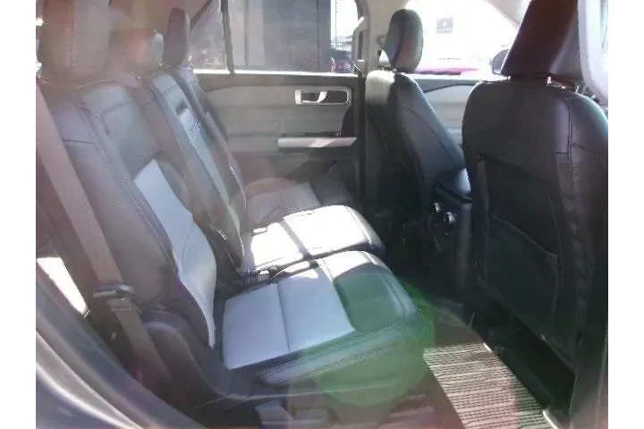 $34996 : Ford Explorer 2022 AWD XLT 4 image 5