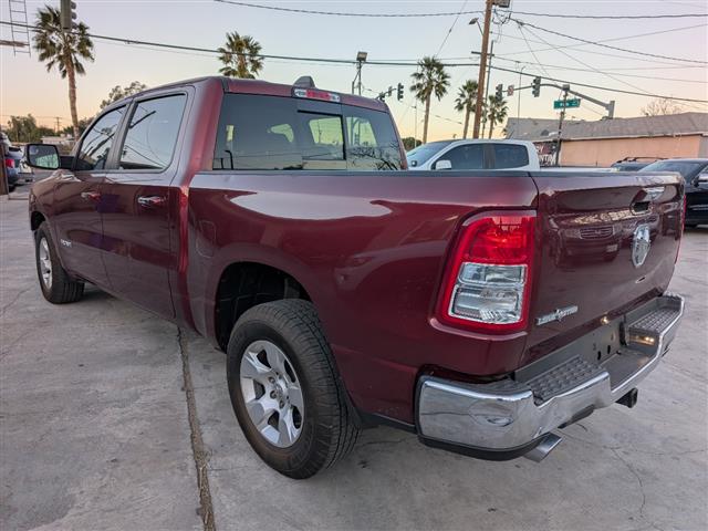 2020 RAM 1500 Big Horn Crew C image 5