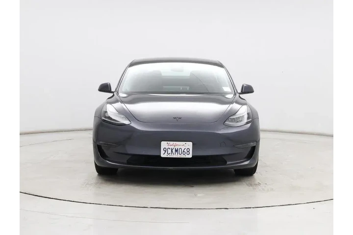 $31998 : Tesla Model 3 2022 AWD Long image 5
