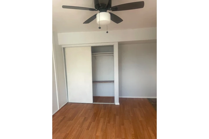 $1200 : Estudio for Rent image 6