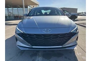 $16498 : Hyundai ELANTRA 2023 SEL 4dr thumbnail