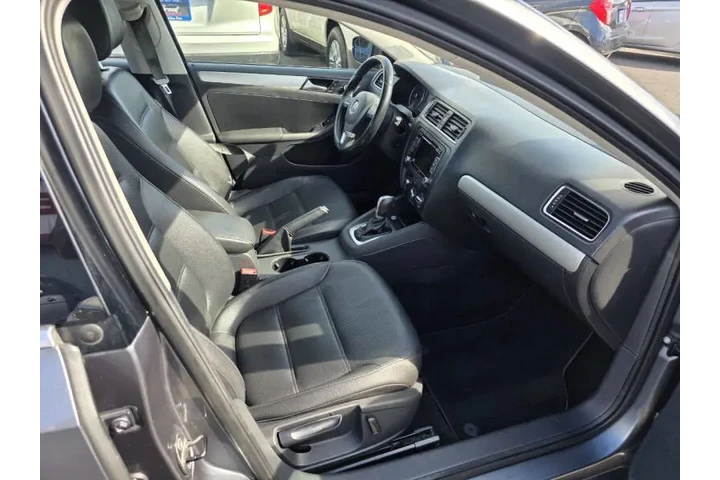 $8995 : 2014 Jetta SE PZEV image 9
