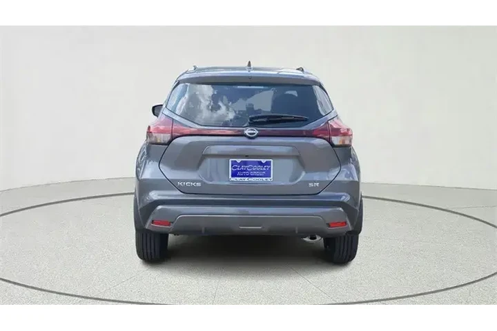 $20470 : Nissan Kicks 2023 SR 4dr Cro image 6