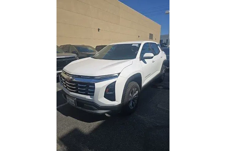 $27500 : Chevrolet Equinox 2025 4x4 L image 1