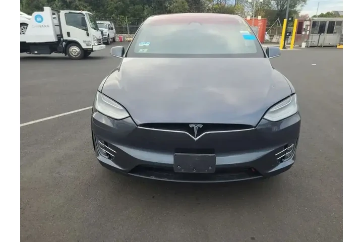 $32499 : Tesla Model X 2020 AWD Long image 2