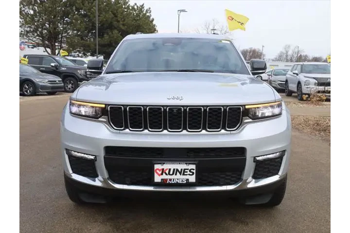 $30990 : Jeep Grand Cherokee L 2024 4 image 3