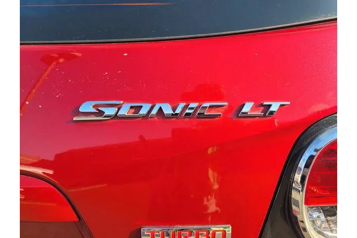 $8398 : Chevrolet Sonic 2015 LT Auto image 7