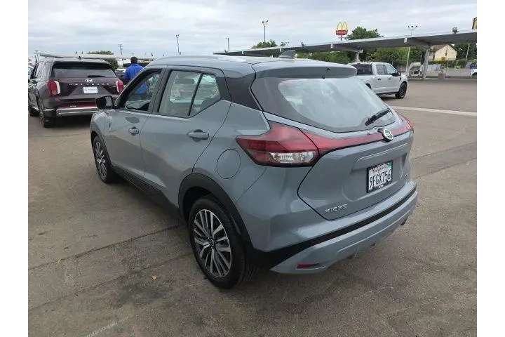 $15900 : Nissan Kicks 2021 SV 4dr Cro image 4