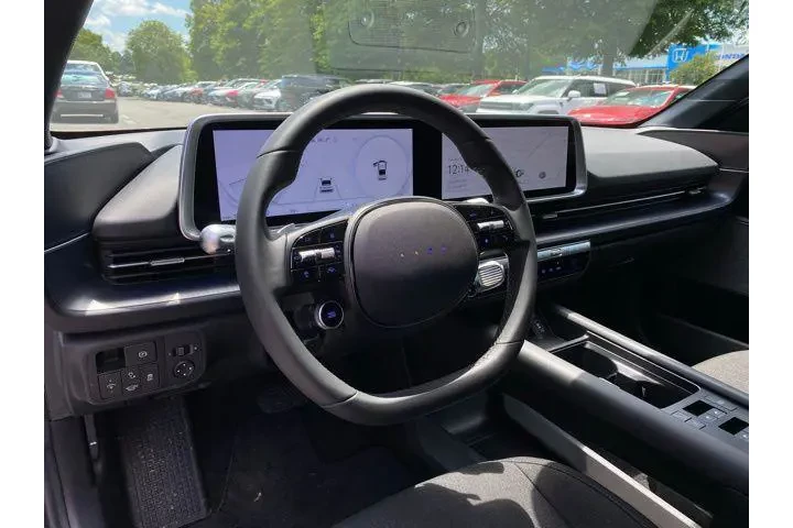 $37489 : Hyundai IONIQ 6 2025 SE 4dr image 9