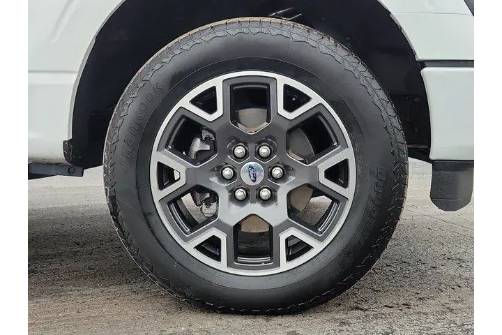 $38995 : Ford F-150 2024 4x4 STX 4dr image 9