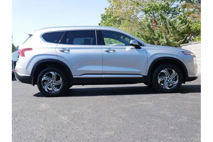 $27777 : Hyundai SANTA FE 2023 AWD SE image 8