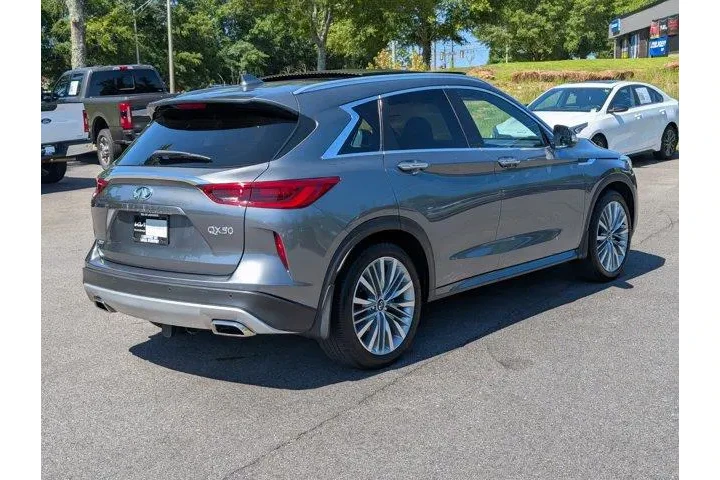 $37999 : INFINITI QX50 2023 AWD Autog image 8