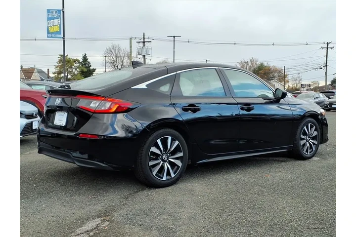 $23995 : Honda Civic 2024 EX-L 4dr Ha image 6