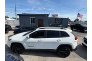 $8350 : 2018 Cherokee Latitude thumbnail