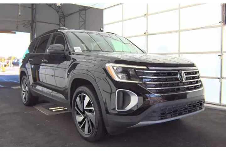 $32991 : Volkswagen Atlas 2025 SE 4dr image 1