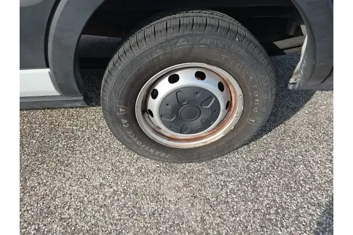 $19624 : Ford Transit 2019 250 3dr LW image 6