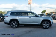 $21043 : Jeep Grand Cherokee L 2021 4 thumbnail