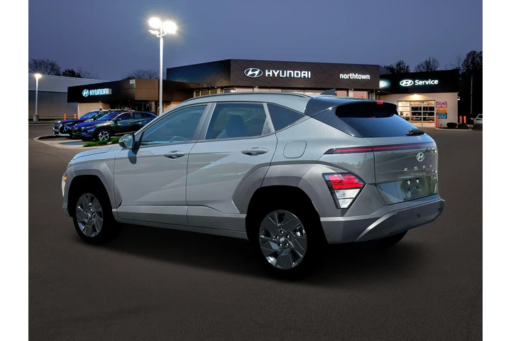 $28500 : Hyundai KONA 2026 AWD SEL Sp image 4
