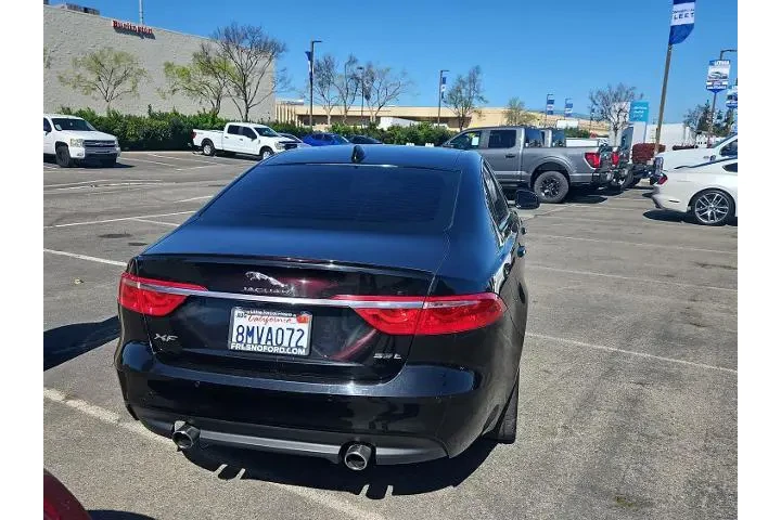 $11500 : Jaguar XF 2016 R-Sport 4dr S image 7