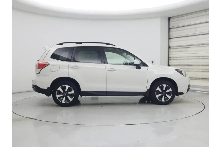 $21998 : Subaru Forester 2017 AWD 2.5 image 7