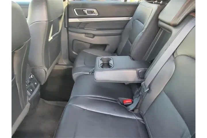 $17991 : Ford Explorer 2017 AWD Sport image 9