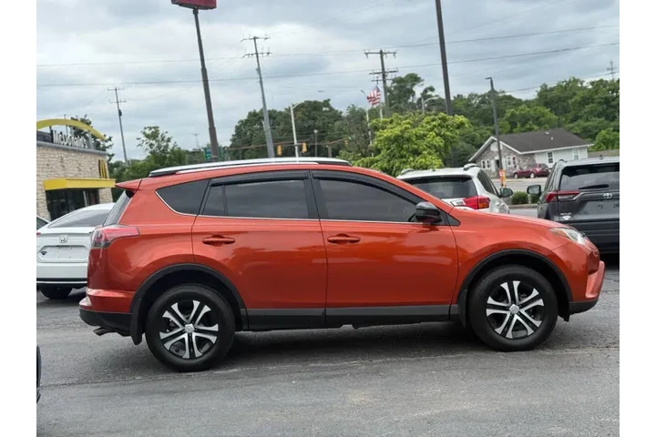 $13495 : 2016 RAV4 LE image 6